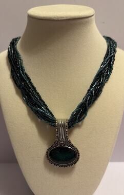 Vintage Teal Green 10 strand Seed Bead Pendant necklace 19”